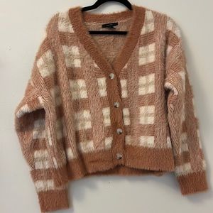 F21 fuzzy plaid crop cardigan